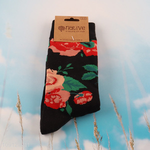 Hot items rose flower printed cotton breathable mid tube socks