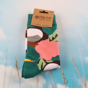 Hot products fashion cotton breathable mid tube socks for men women