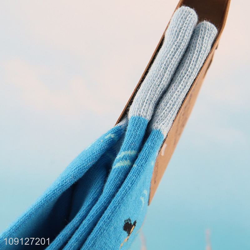 Top quality fashion cotton breathable mid tube socks for girls boys