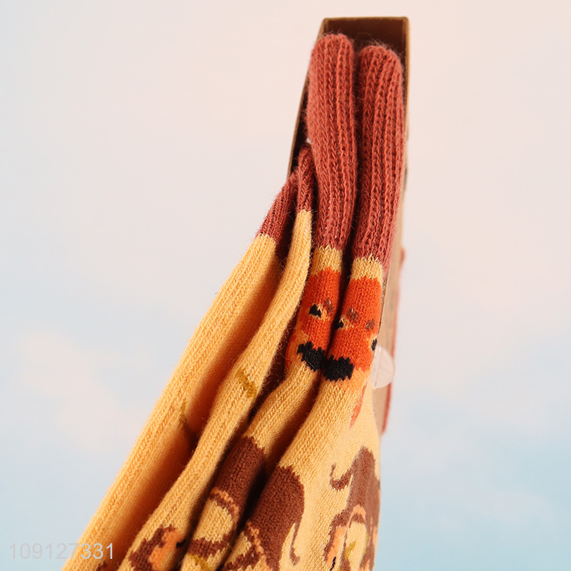 New product animal printed cotton breathable mid tube socks for sale
