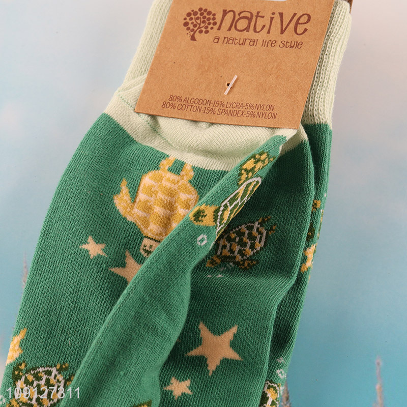 Hot selling cartoon printed fashion cotton breathable mid tube socks