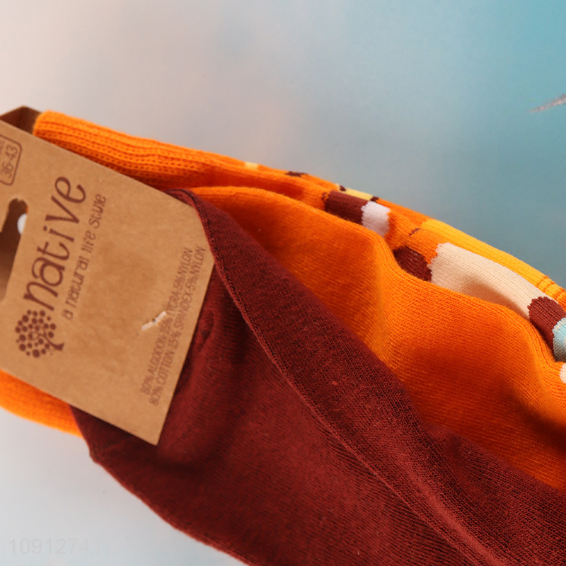 China products fashion casual cotton breathable mid tube socks for sale