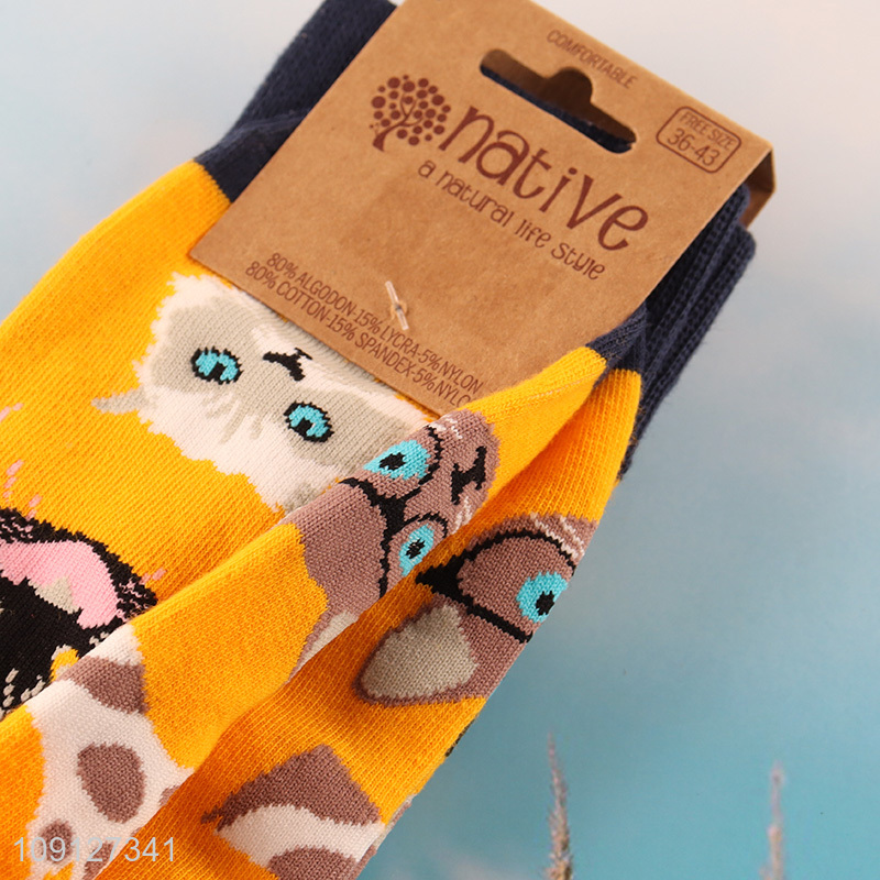 China wholesale animal printed fashion casual cotton breathable mid tube socks