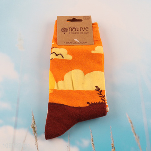 China products fashion casual cotton breathable mid tube socks for sale