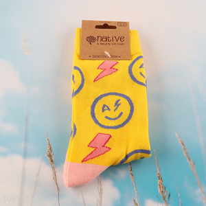 Latest design fashion breathable cotton sock unisex socks
