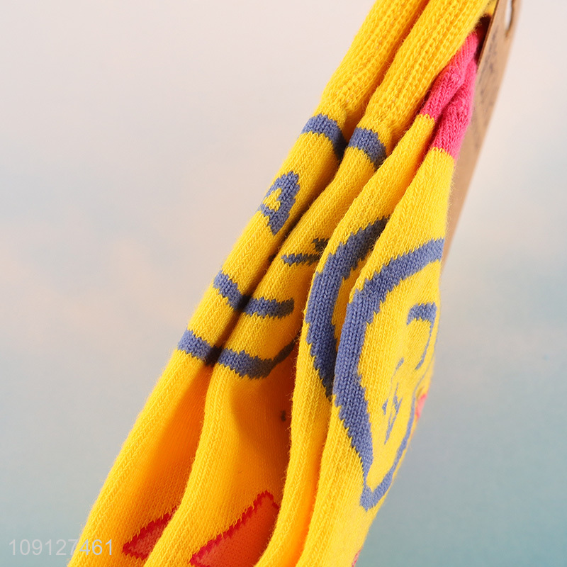 Latest design fashion breathable cotton sock unisex socks