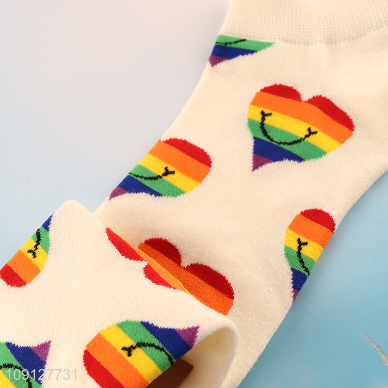 China supplier heart printed cotton socks ankle socks for men women