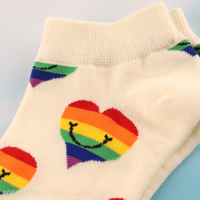 China supplier heart printed cotton socks ankle socks for men women