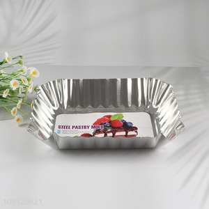 New Product Non-Stick Metal Cake Baking Pan Metal Fluted Baking Pan