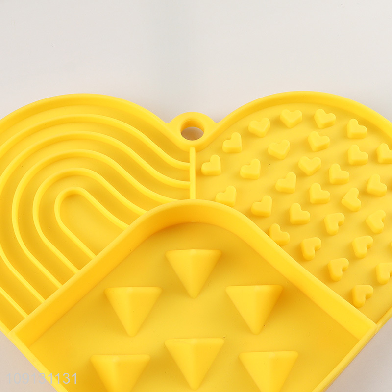 China Imports Silicone Dog Slow Feeder Lick Mat with Suction Cups