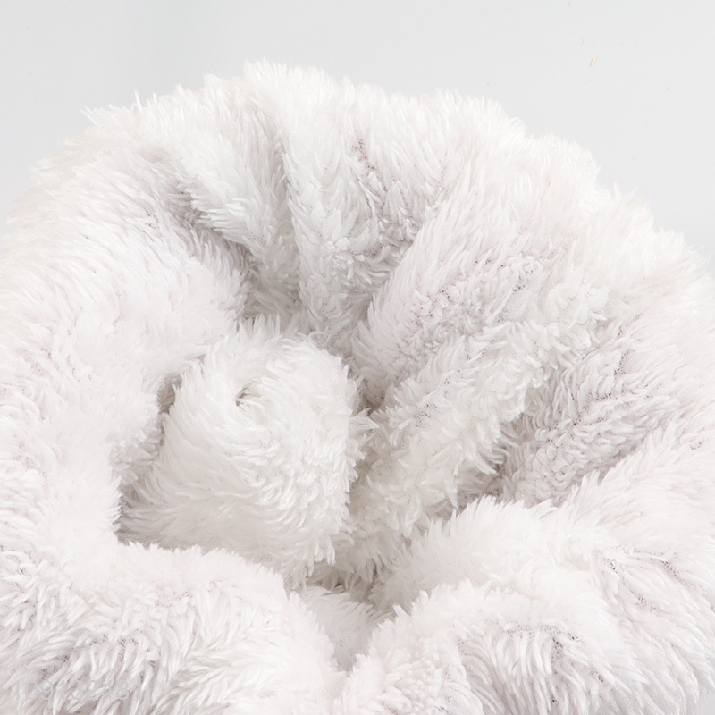 Wholesale Winter Knitted Beanie Hat with Faux Fur Pompom for Women