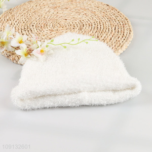 Wholesale Women's Winter Beanie Cuffed Beanie Hat Fluffy Beanies