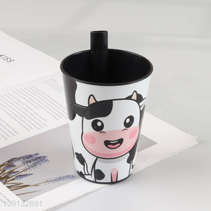 New Product Cute Cartoon Cow Printed Plastic Drinking Cup with Straw