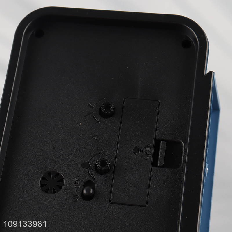 Wholesale Analog Alarm Clock Battery Operated Alarm Clock for Bedroom