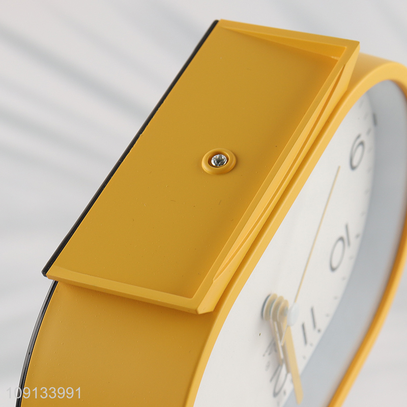 New Arrival Battery Operated Analog Alarm Clock for Kids Students