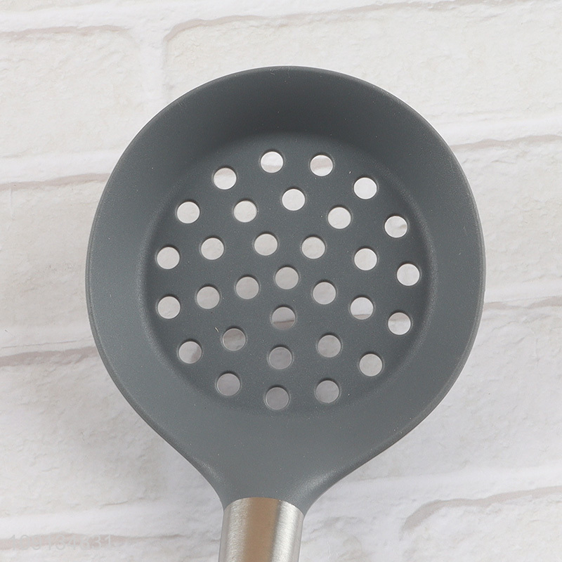 Best selling silicone kitchen gadget skimmer cooking skimmer with wooden handle