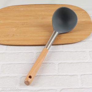 Good quality silicone kitchen utensil soup ladle with wooden handle