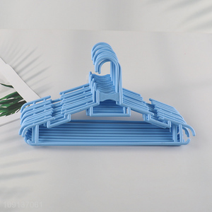 Good Quality 10 Pieces Plastic Clothes Hangers Multifunctional Clothes Hangers