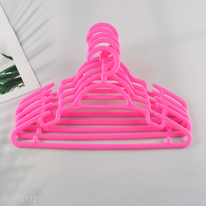 Factory Supply 5 Pieces Plastic Clothes Hangers Heavy Duty Clothes Hangers
