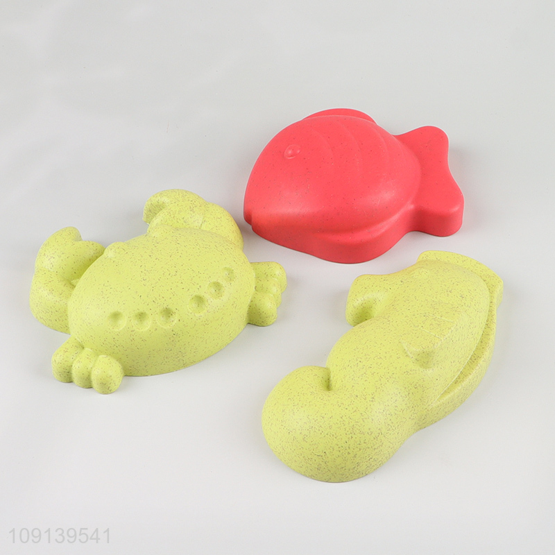 Yiwu market children sand shovel toys beach toys set with bucket