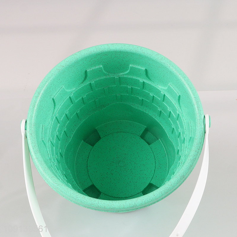 Yiwu market children sand shovel toys beach toys with bucket