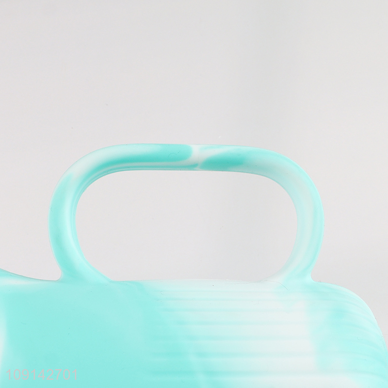 Factory price silicone reusable water cup drinking cup with handle