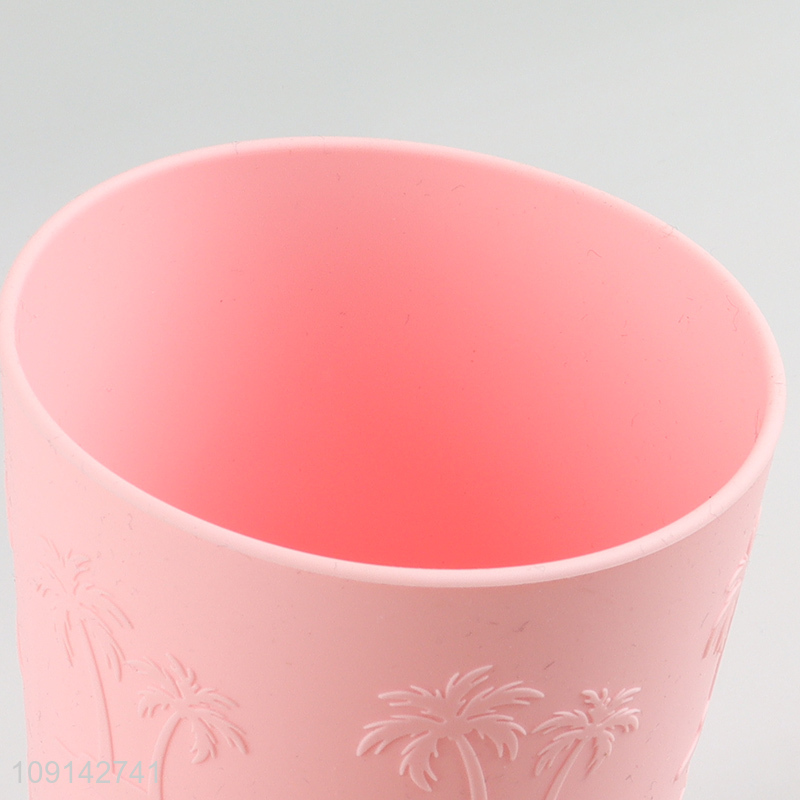 Yiwu market pink unbreakable silicone water cup drinking cup for sale