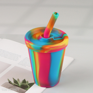 Factory direct sale colorful silicone water cup straw cup with lid