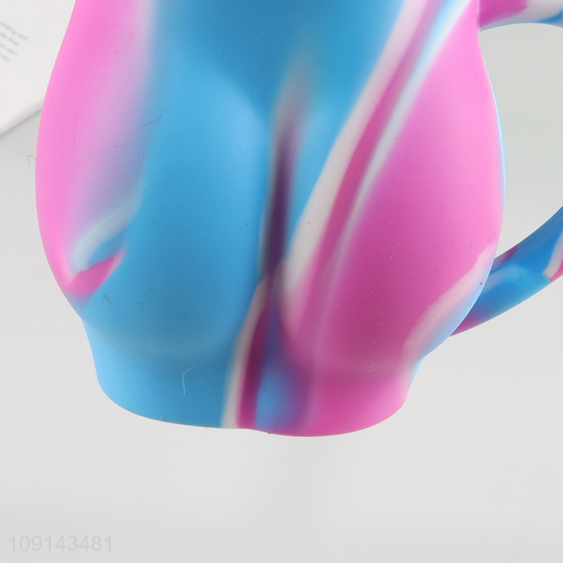 Factory price silicone body shape 480ml water cup drinking cup with handle