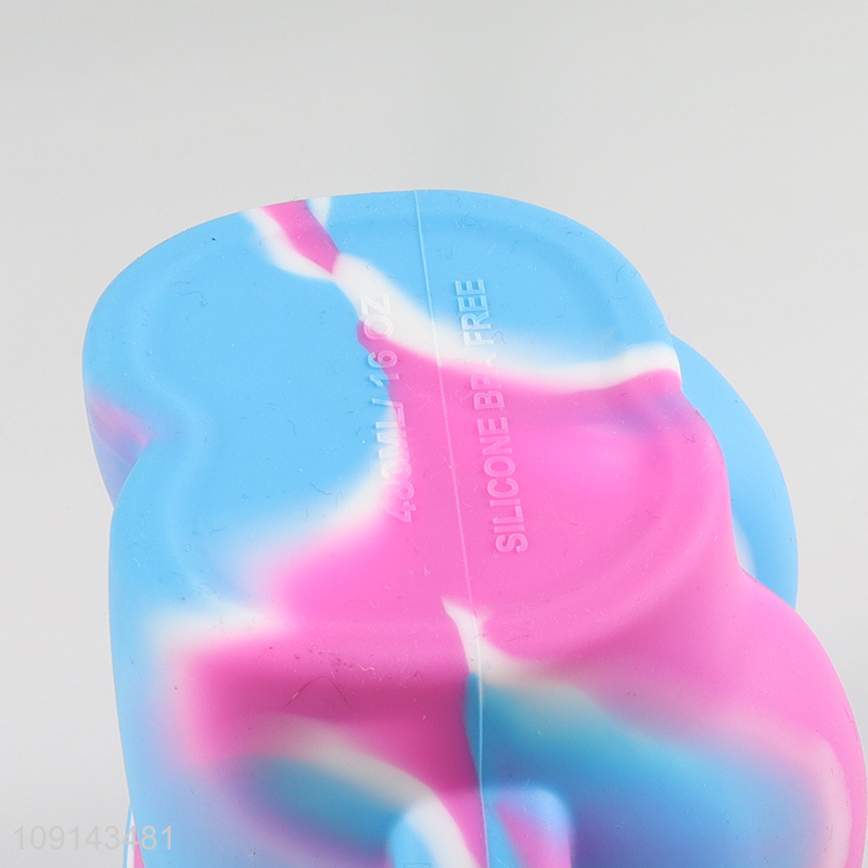 Factory price silicone body shape 480ml water cup drinking cup with handle