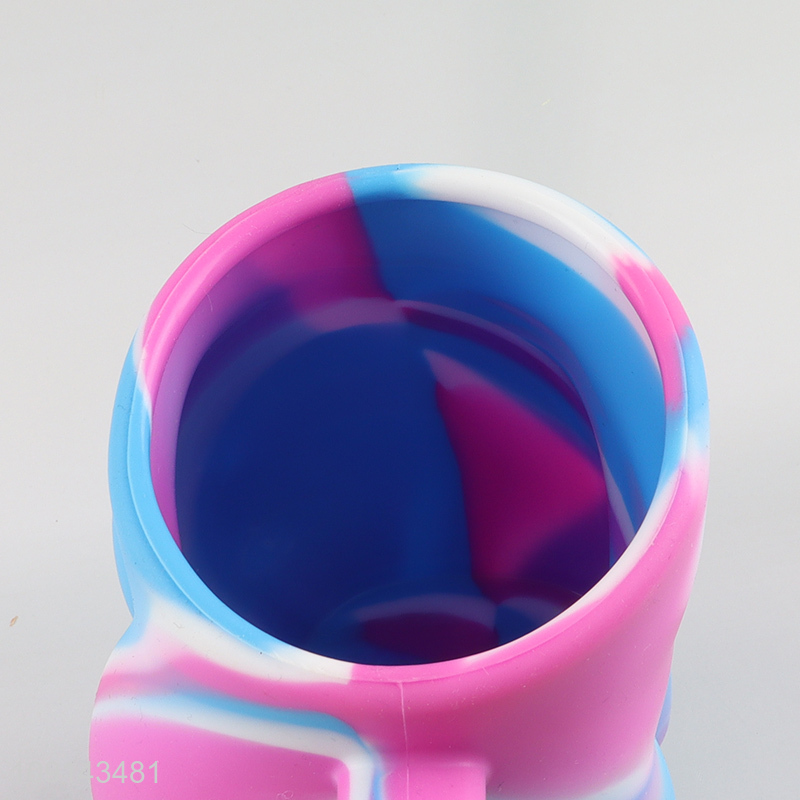 Factory price silicone body shape 480ml water cup drinking cup with handle