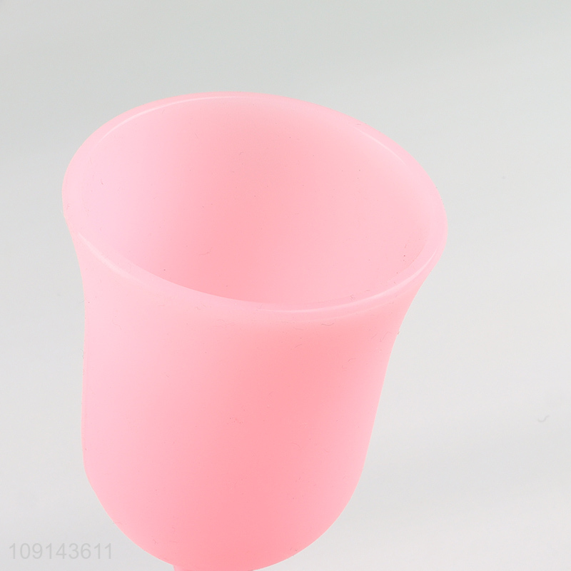Factory wholesale pink 180ml silicone goblet cup champagne glasses