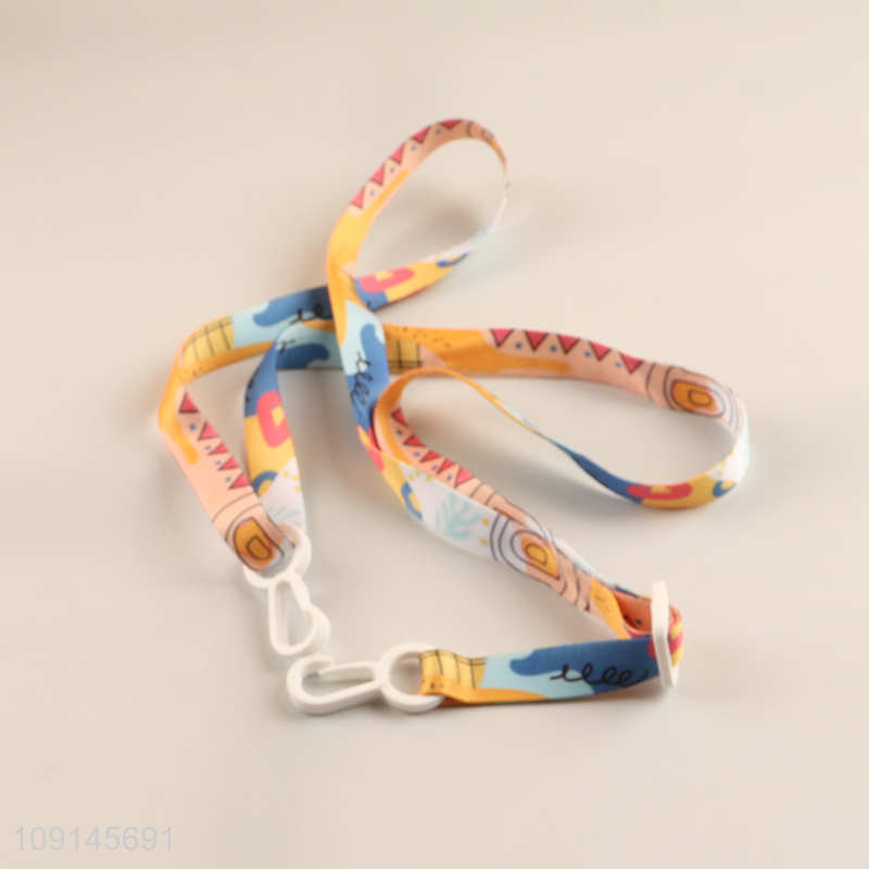 Low price rabbit shape cartoon plastic water bottle drinking bottle for kids