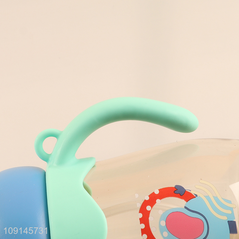 Best selling portable cartoon children straw cup water bottle with handle