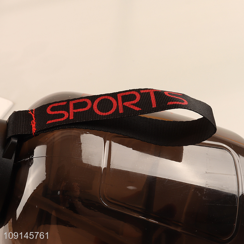 Latest products portable sports water bottle drinking bottle with handle