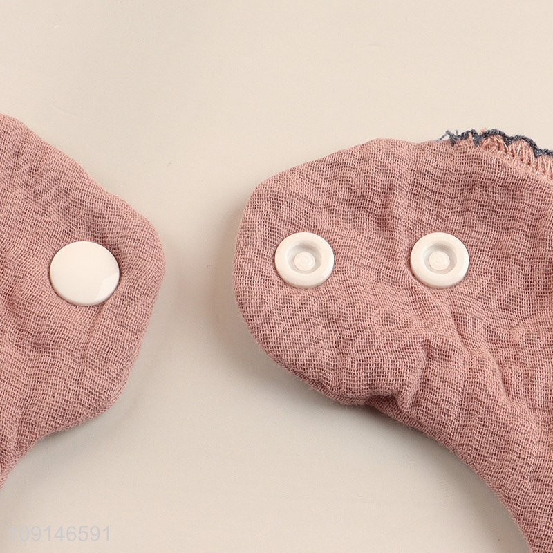 Factory price flower petals shape baby bibs for baby supplies