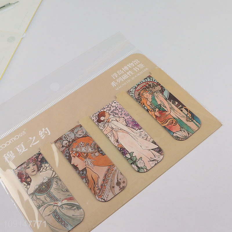 New arrival creative portable folding magnetic bookmark set