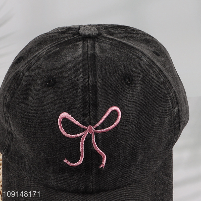Low price black embroidery fashion cotton peaked cap for sale