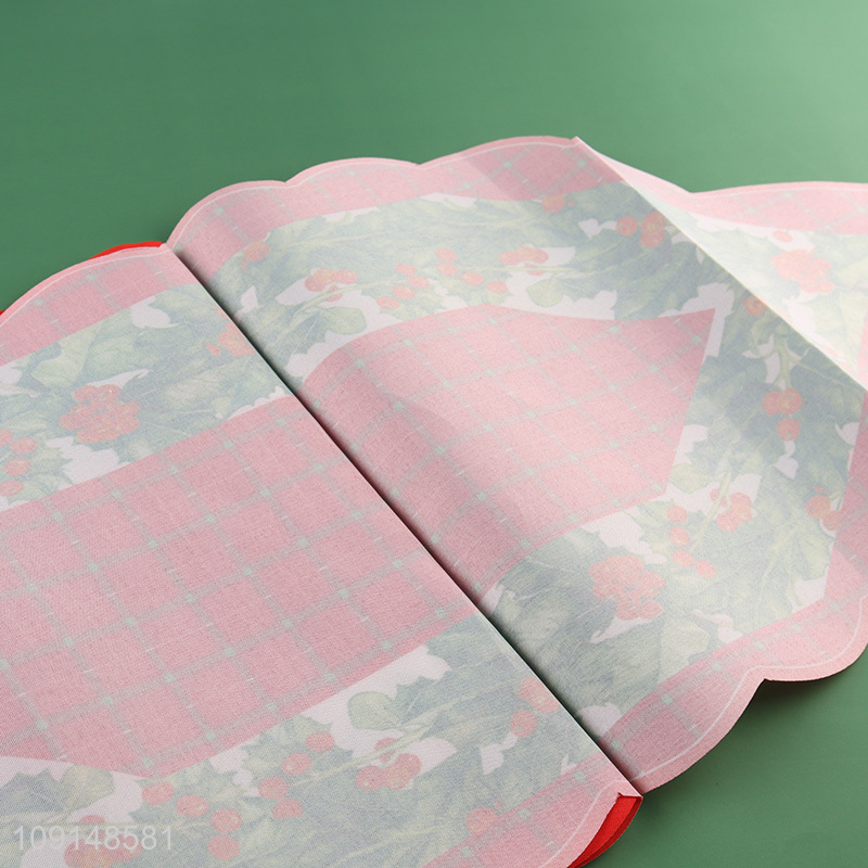 New Product Christmas Table Runner Polyester Fabric Table Runner with Tassels