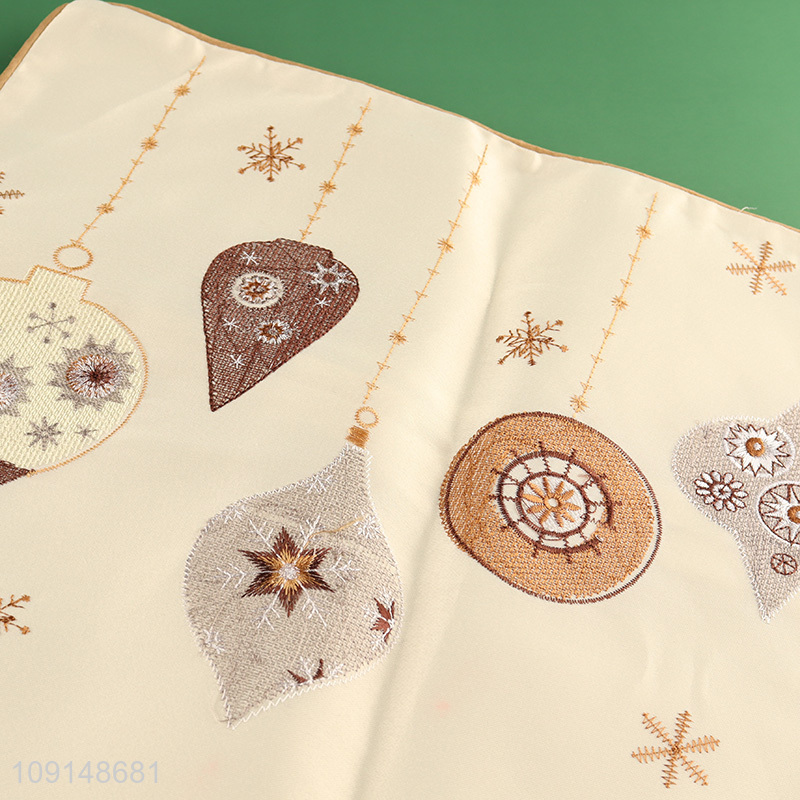 Factory Price Winter Christmas Throw Pillow Covers for Sofa Couch Decor