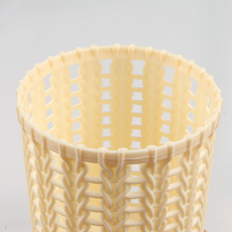 China supplier multicolor round hollow pen holder for desktop organizer