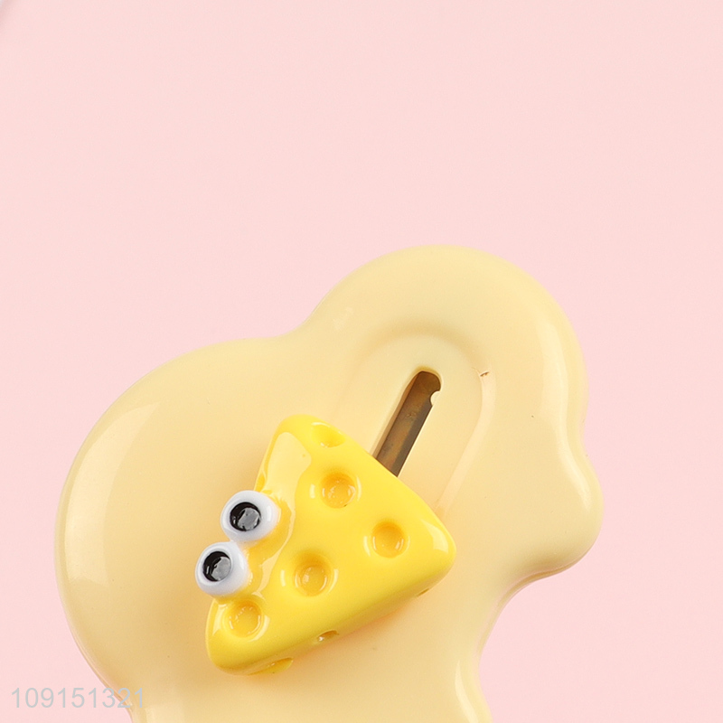 Hot selling cheese shape portable mini utility knife art knife