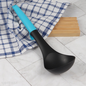 Hot selling long handle kitchen utensil soup ladle wholesale