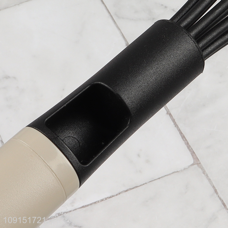 Yiwu market kitchen gadget manual egg whisk egg beater wholesale