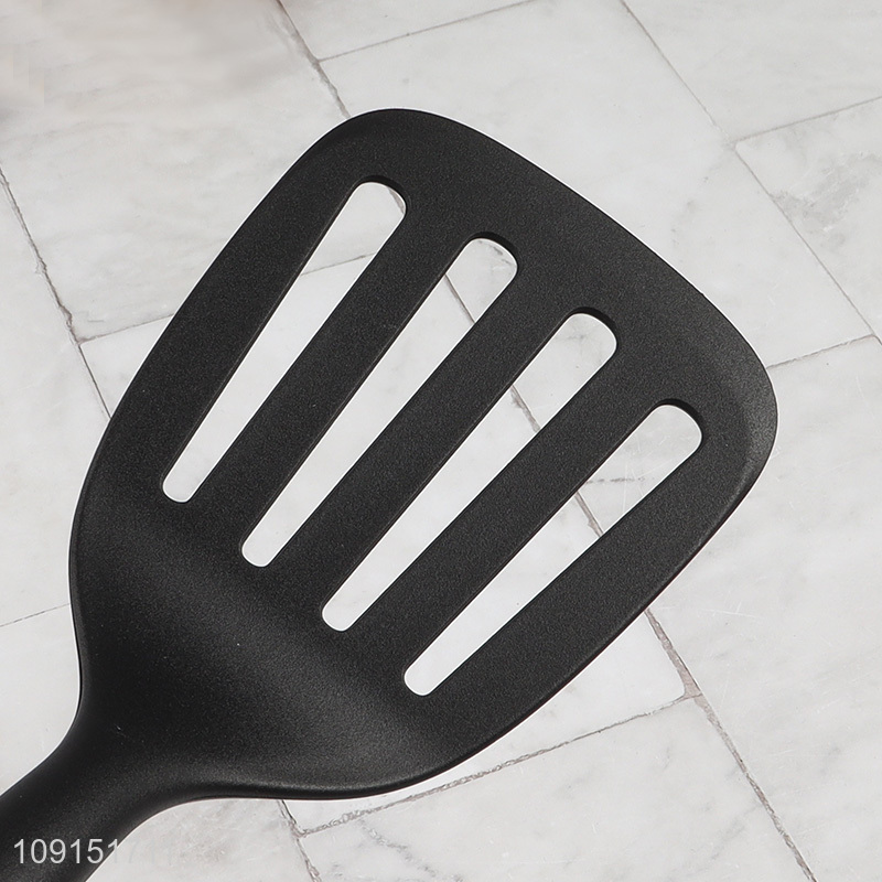 Yiwu market kitchen utensil cooking slotted spatula for sale