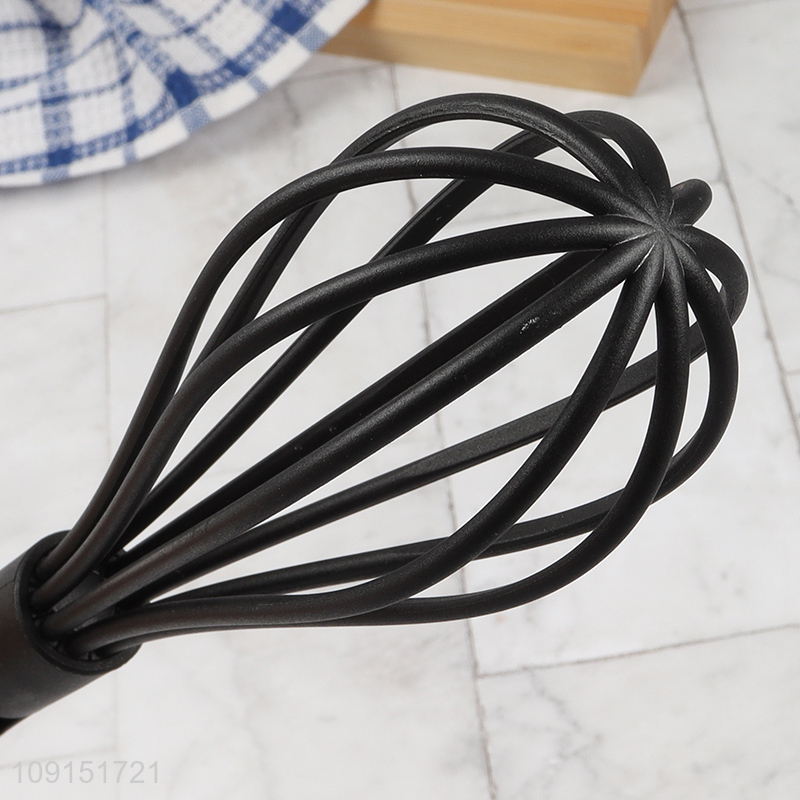 Yiwu market kitchen gadget manual egg whisk egg beater wholesale