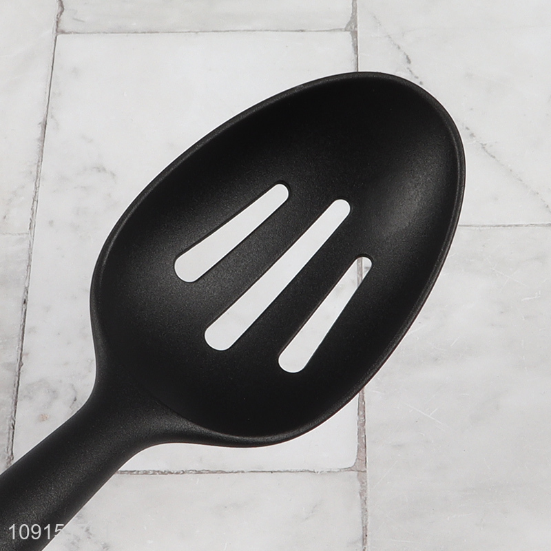 Factory supply kitchen utensil nylon slotted ladle with long handle