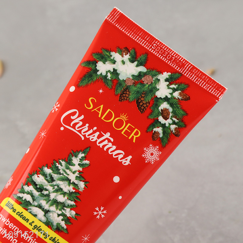 New Arrival Christmas Strawberry Amino Acid Cleansing Milk 100g
