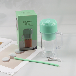 China factory portable mini rechargable juicer cup for household