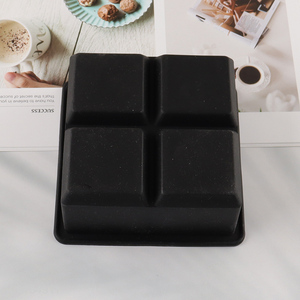 Wholesale 4-Cavity Silicone Ice Cube Tray Easy Release Ice Cube Molds